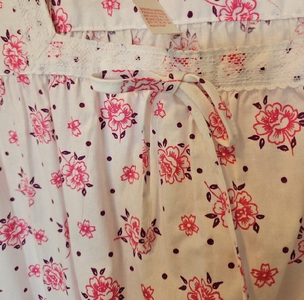 Vintage Pink Floral Sleeveless Nightgown 100% Cotton Small